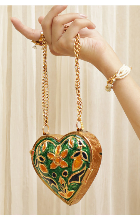 Small Heart Shape (clutch)